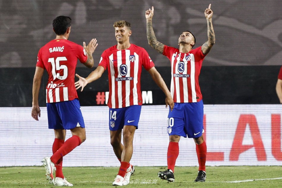 并因伤提前 并因伤提前